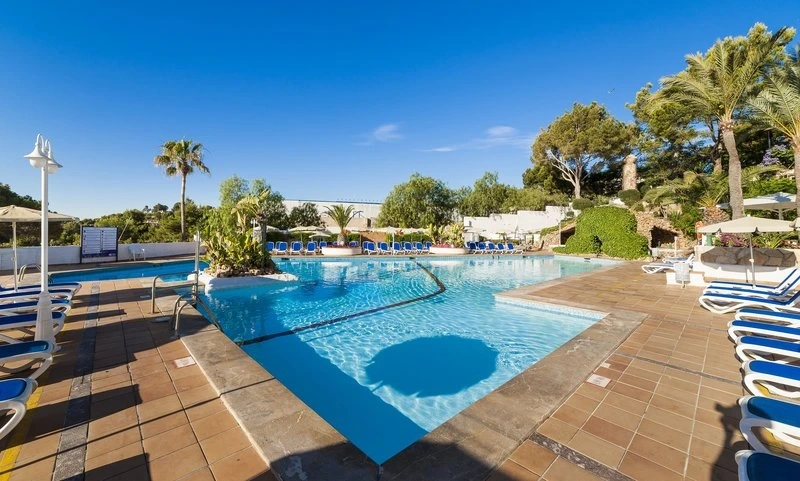  Globales Mimosa Hotel